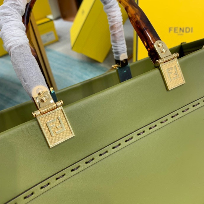 FENDI フェンディ 超美品 36 2WAY ハンドバッグ 2203