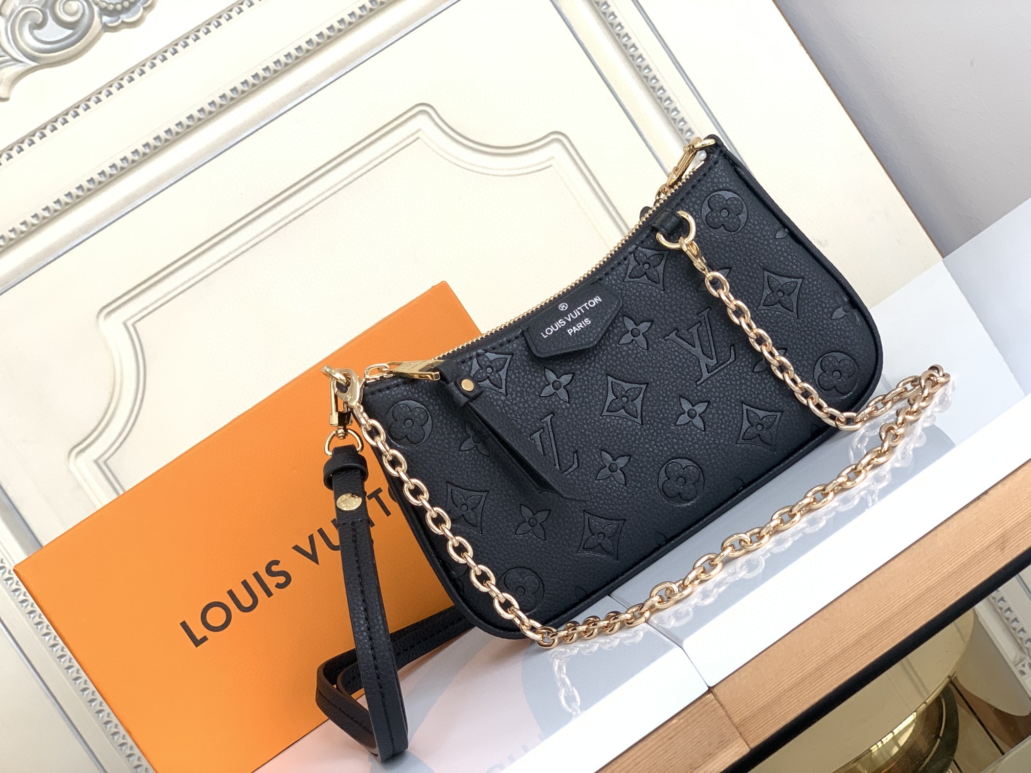 LV ルイヴィトン 超美品 19 ミニショルダーバッグ