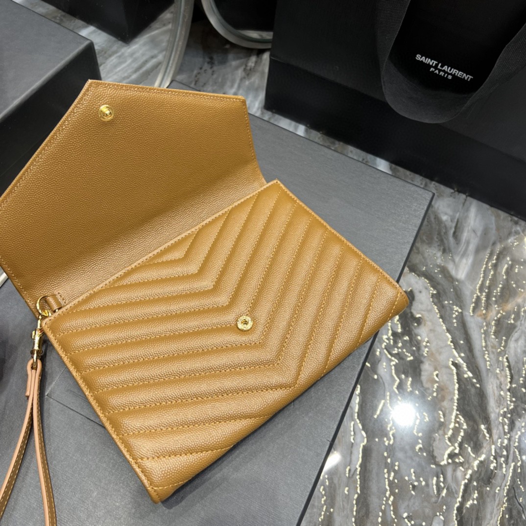 イヴ サンローラン 完美品 セカンドバッグ ポーチ