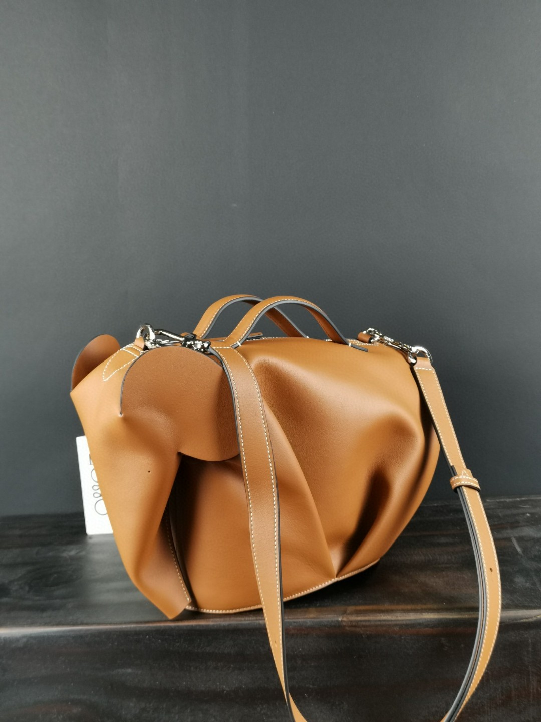 ロエベ 超美品 30 ショルダーバッグ 2205