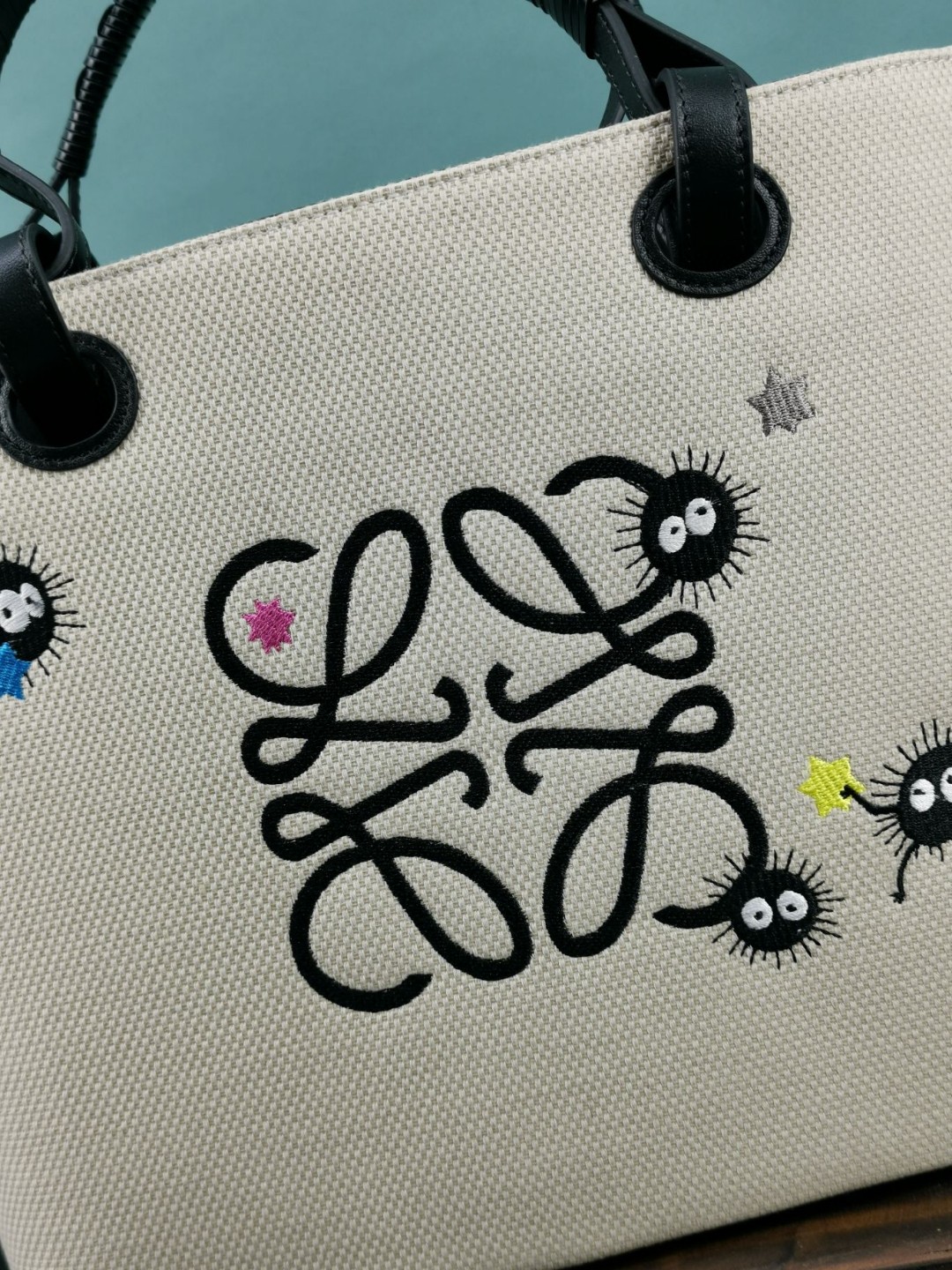 ロエベ 超美品 Anagram Tote ハンドバッグ