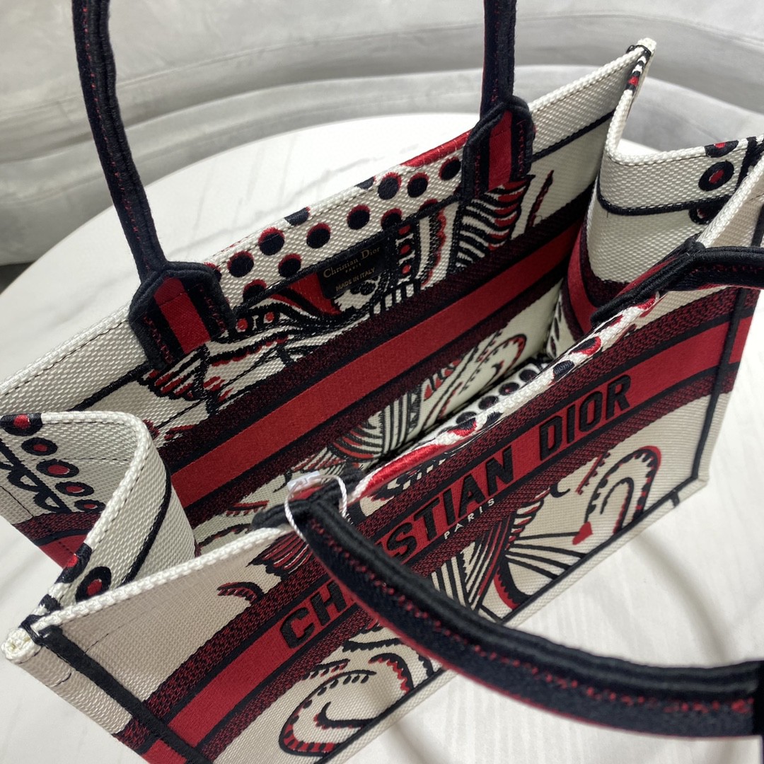 Dior クリスチャンディオール 超美品 36.5 2WAY クラッチバッグ 2204AADAJ