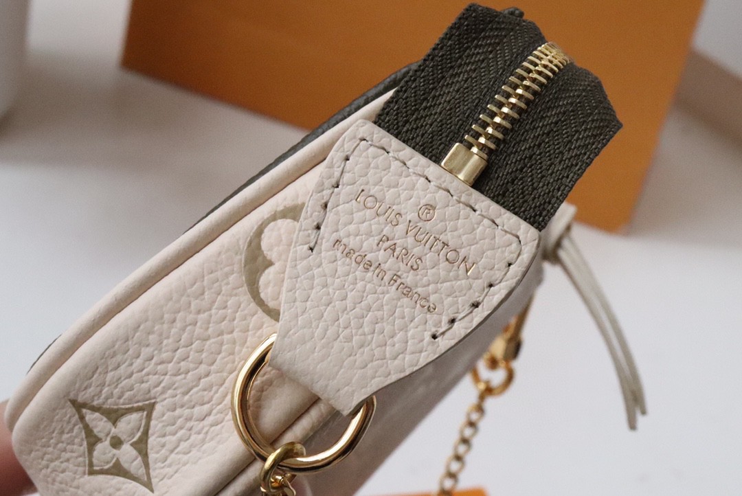 LV ルイヴィトン 新作通販 スモール ハンドバッグ