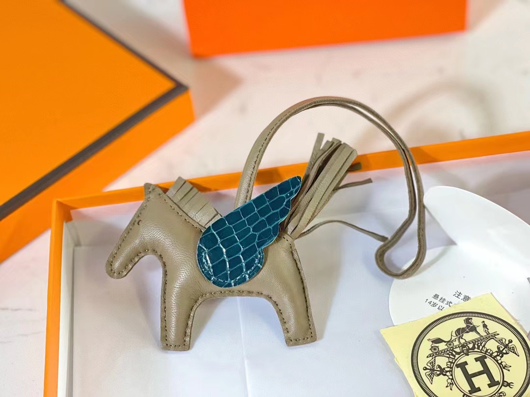 超美品 エルメス 馬 小物 ストラップ