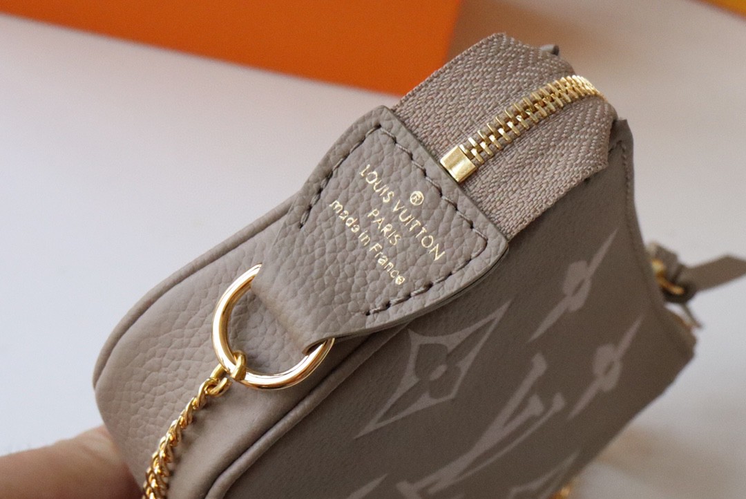 LV ルイヴィトン 新作通販 スモール ハンドバッグ 2204