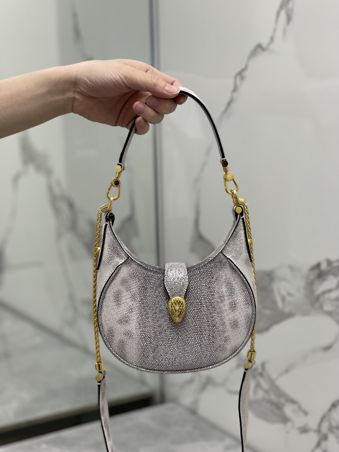 BVLGARI ブルガリ Best品質 19.5 2WAY ショルダーバッグ