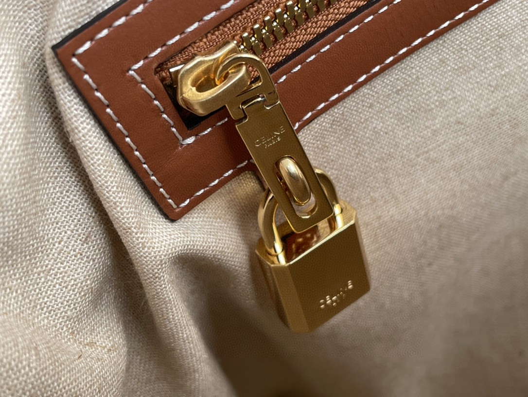 セリーヌ CELINE 完美品質 44 Tote ハンドバッグ 2203