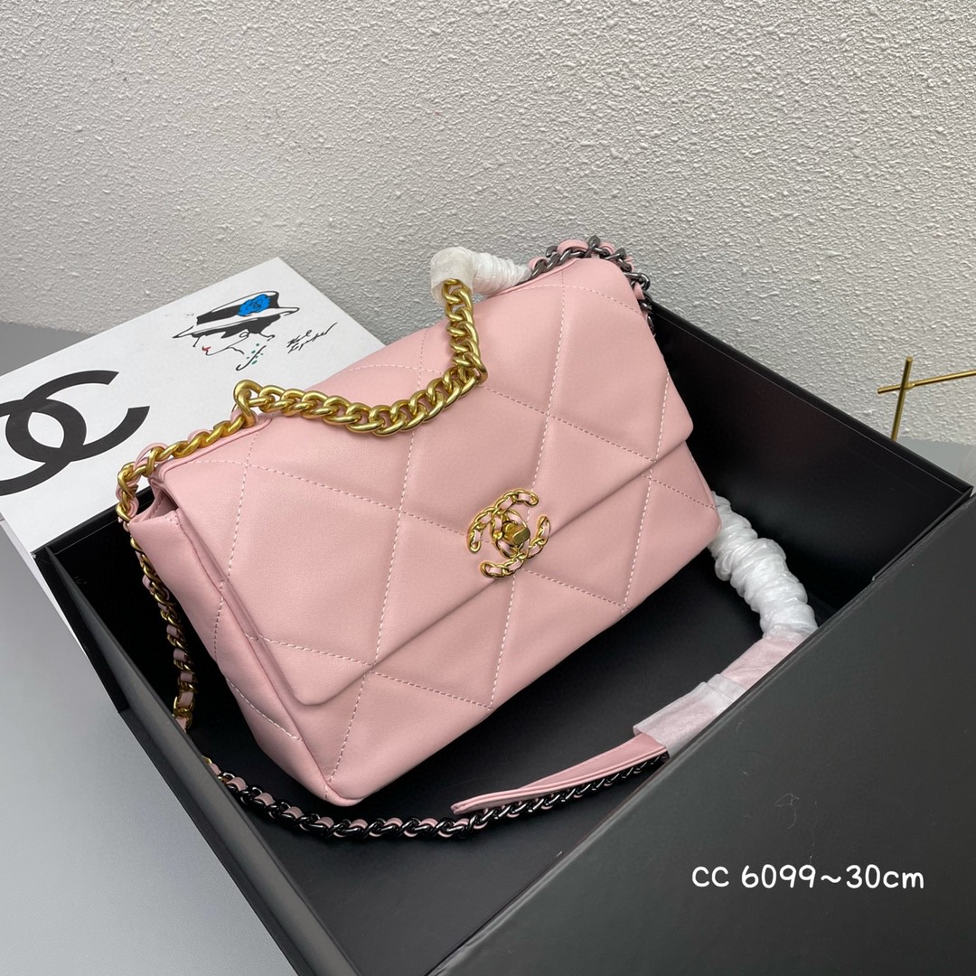 CHANEL シャネル 22SS新作通販 30 ショルダーバッグ