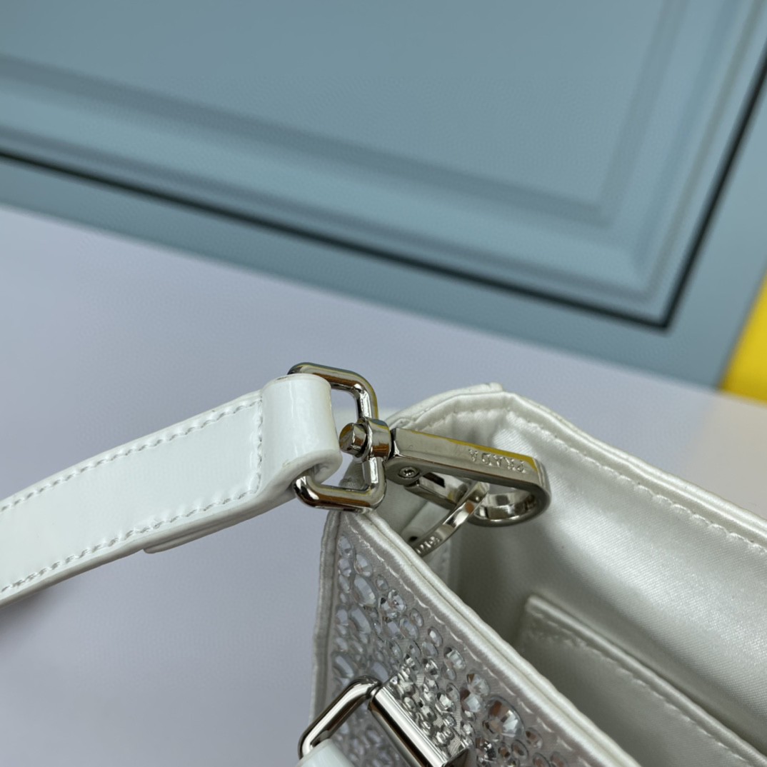 新作通販 PRADA プラダ ポシェット ショルダーバッグ 2203