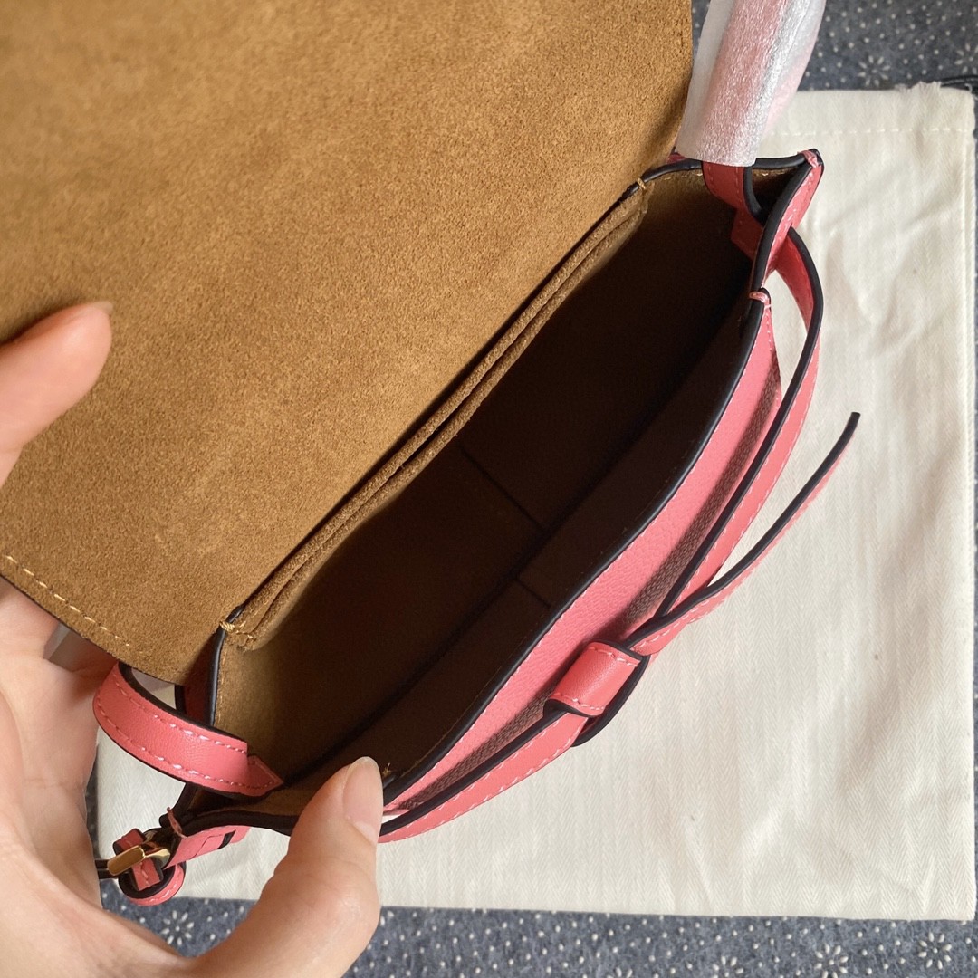 LOEWE ロエベ 超美品 15 MINI ショルダーバッグ