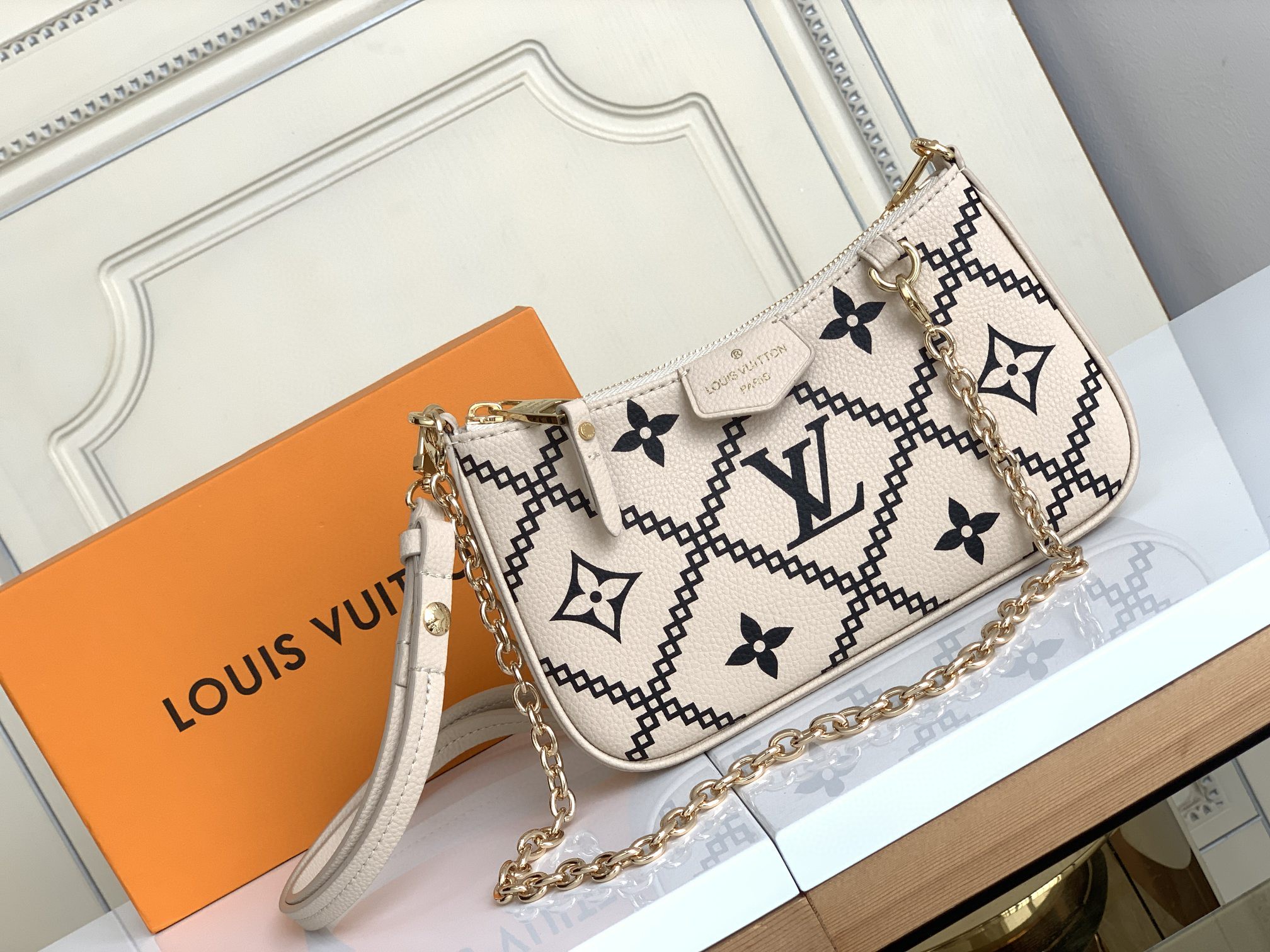 セリーヌ CELINE 超美品 肩掛け クラッチバッグ