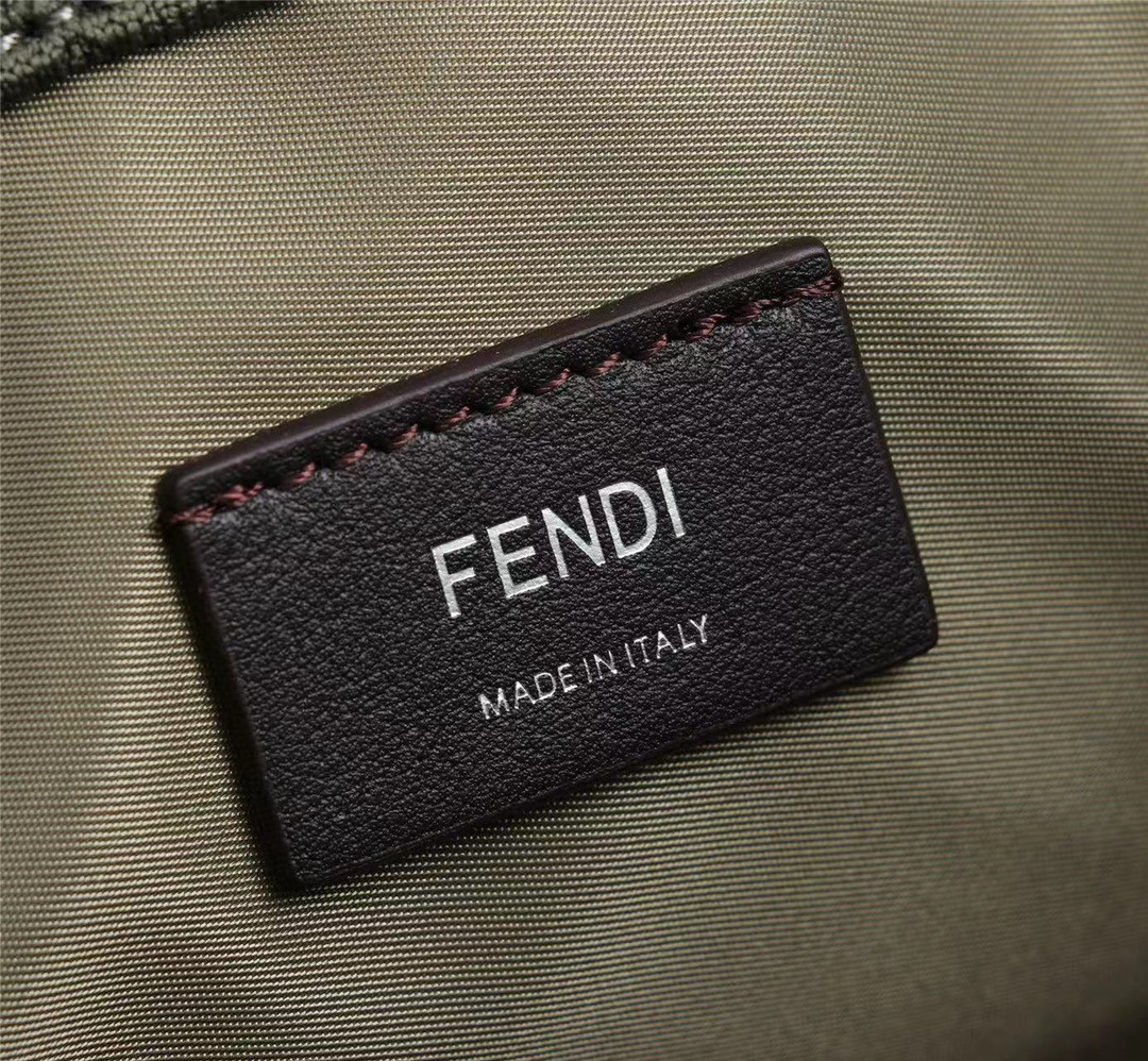FENDI フェンディ 完美品質 Tote クラッチバッグ 2204
