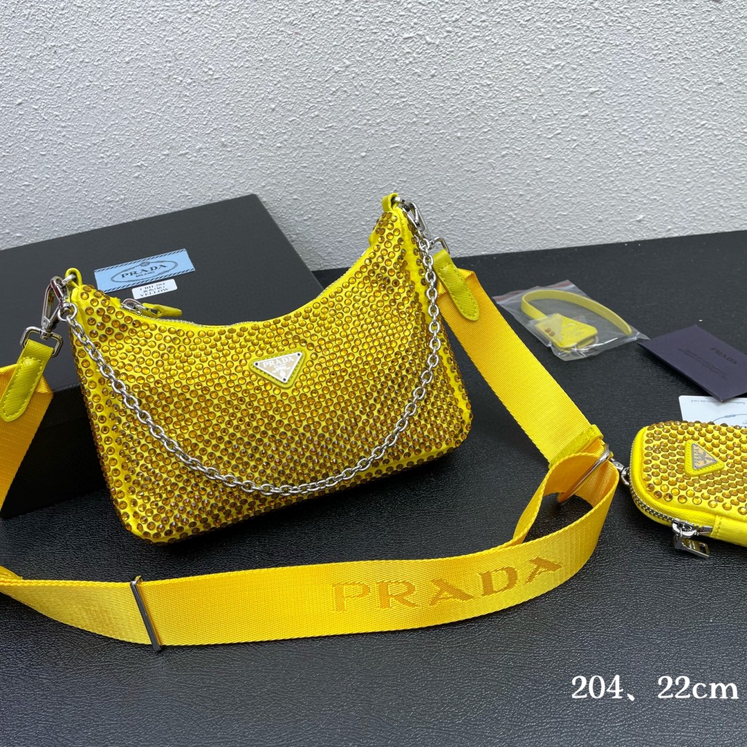 新作通販 PRADA プラダ 22 ショルダーバッグ 2203