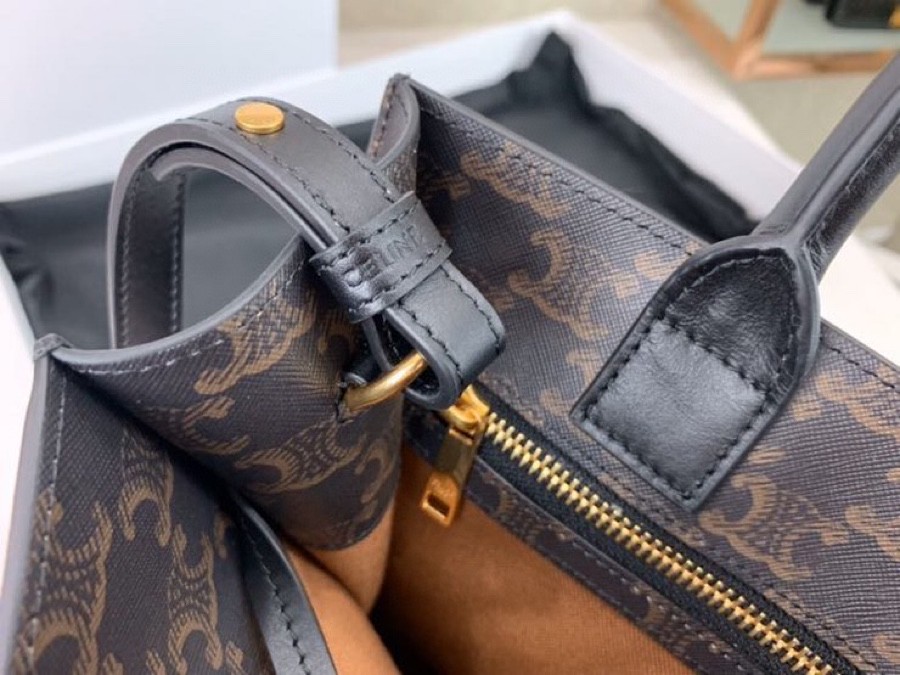 セリーヌ CELINE 2022新作 11 2WAY クラッチバッグ