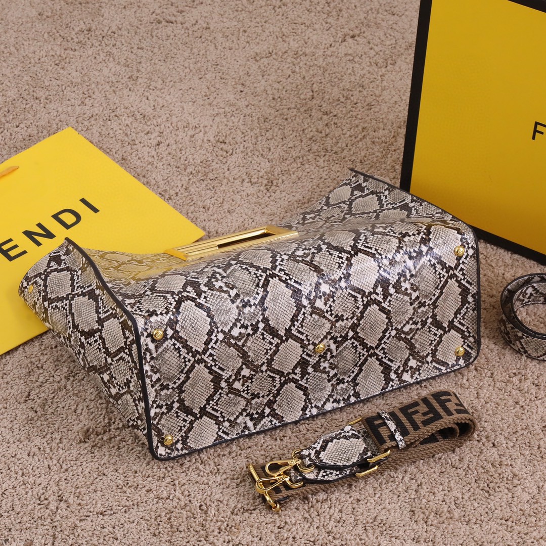 FENDI フェンディ 2022新作通販 40 2WAY ハンドバッグ