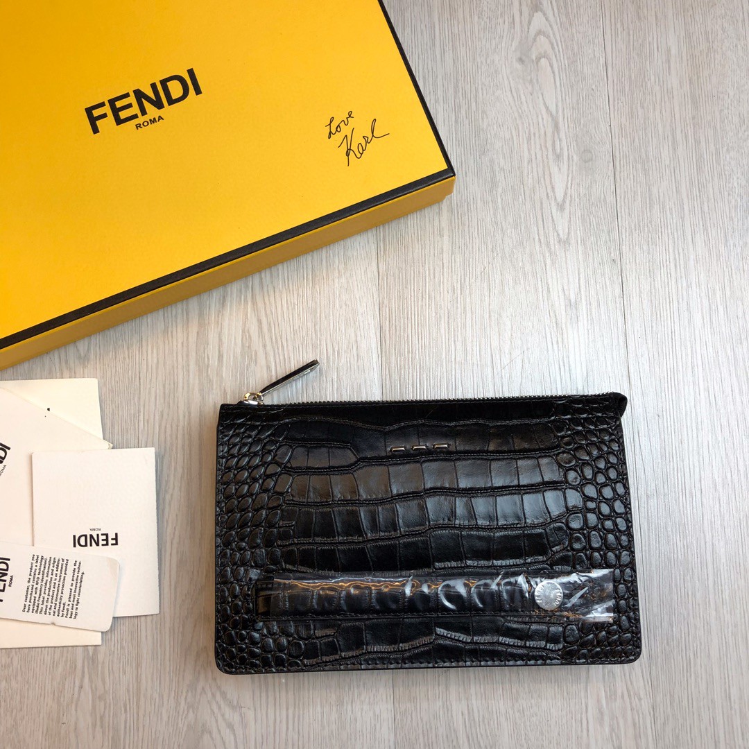 完美品質 FENDI フェンディ セカンドバッグ