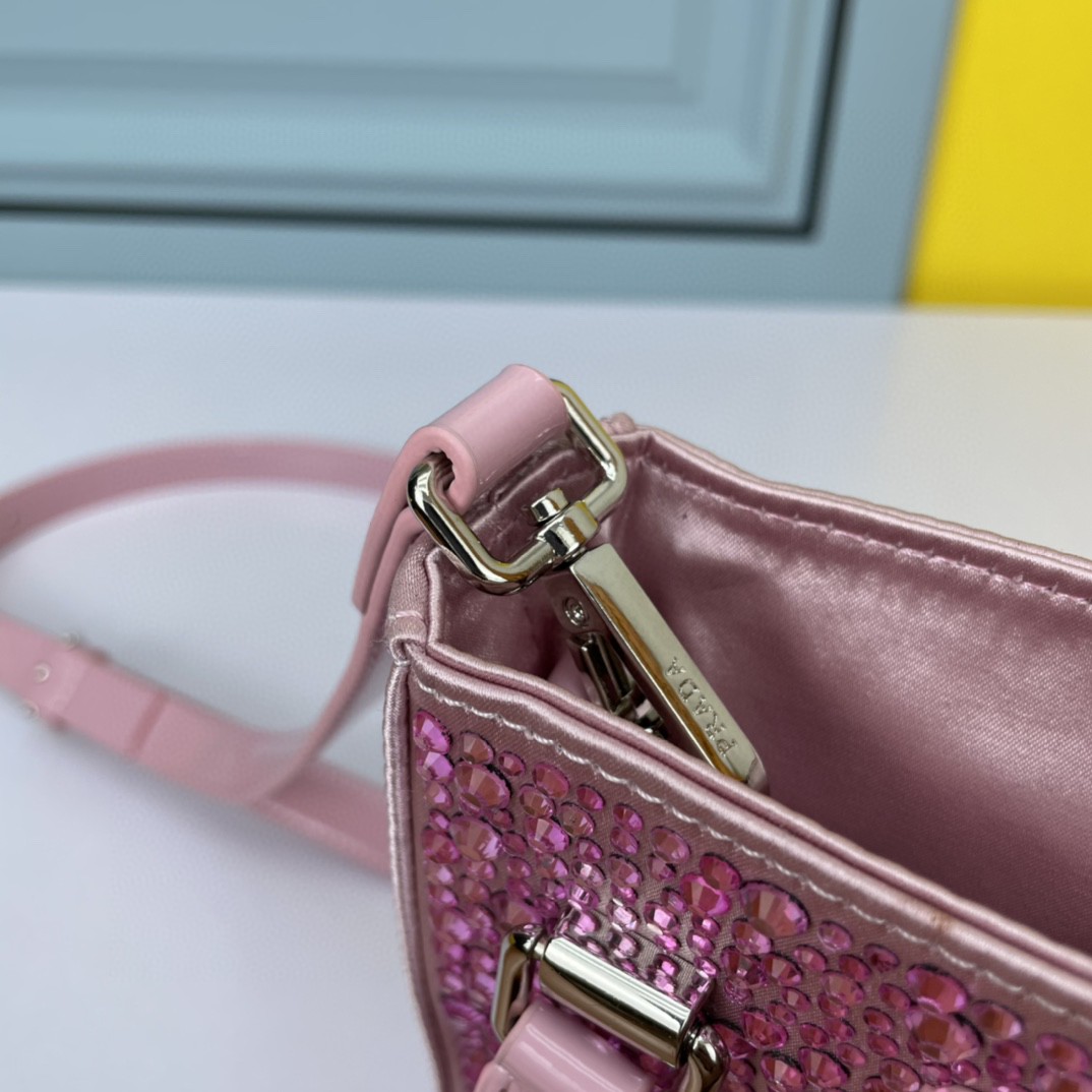 新作通販 PRADA プラダ ポシェット ショルダーバッグ 2203