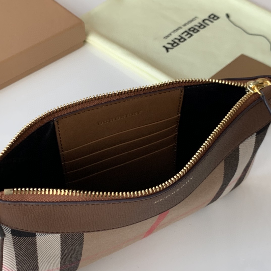 BURBERRY バーバリー Super品 ショルダーバッグ