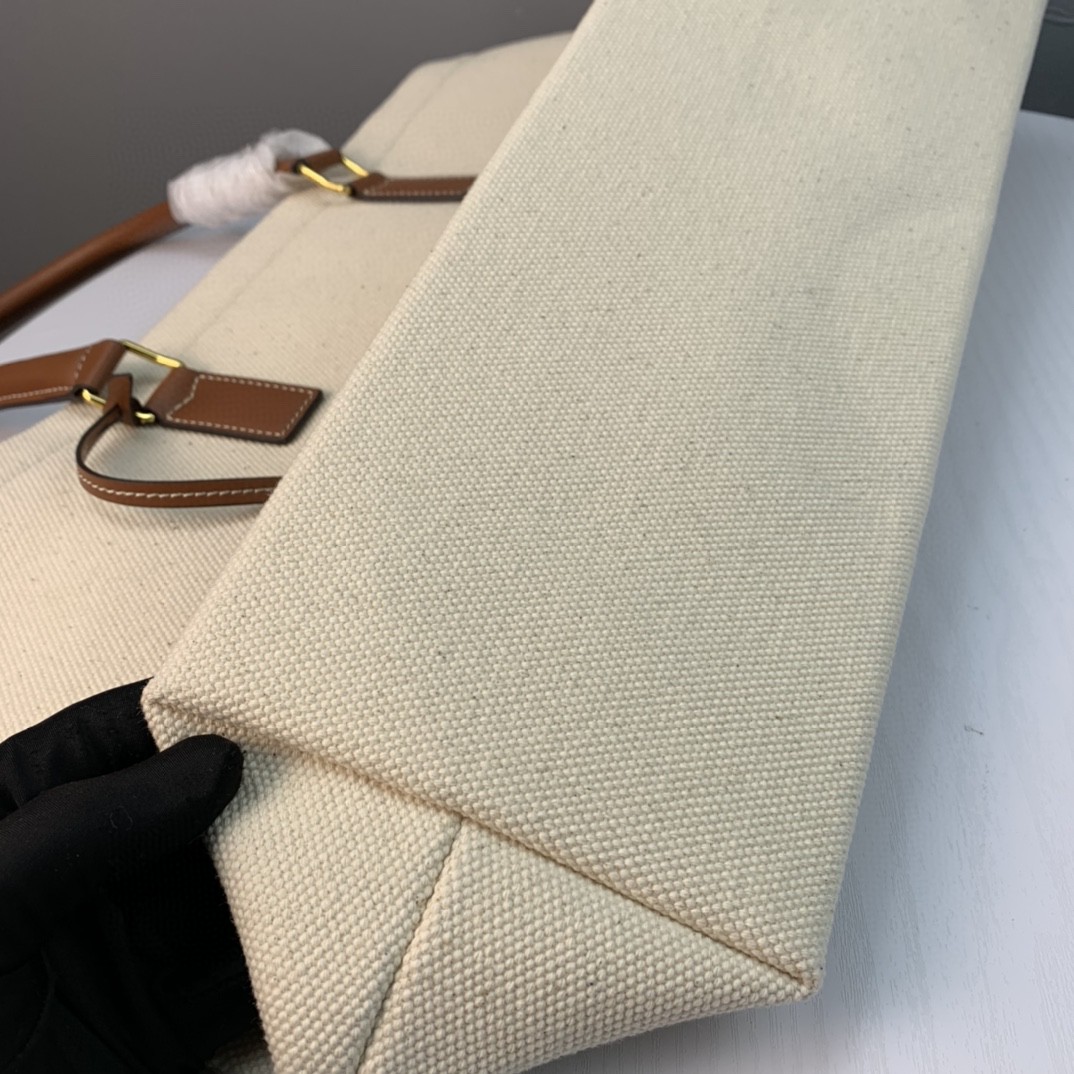 セリーヌ CELINE 2022新品 44 ショッピングバッグ