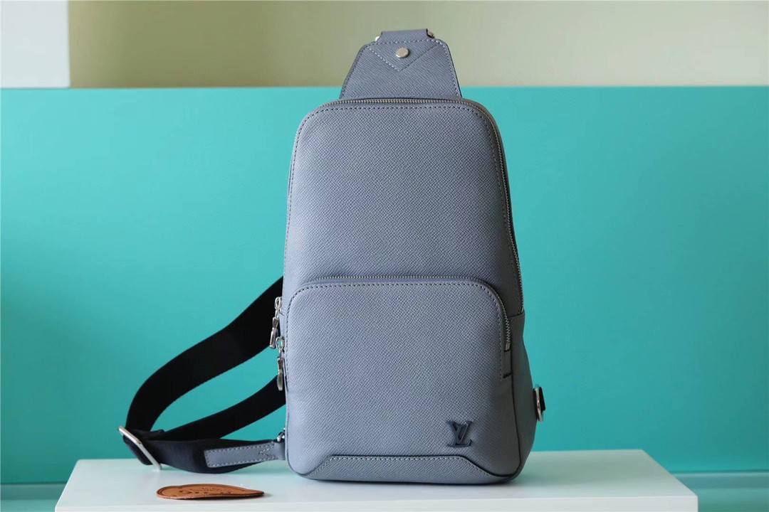 LV ルイヴィトン アヴェニュー?スリングバッグ