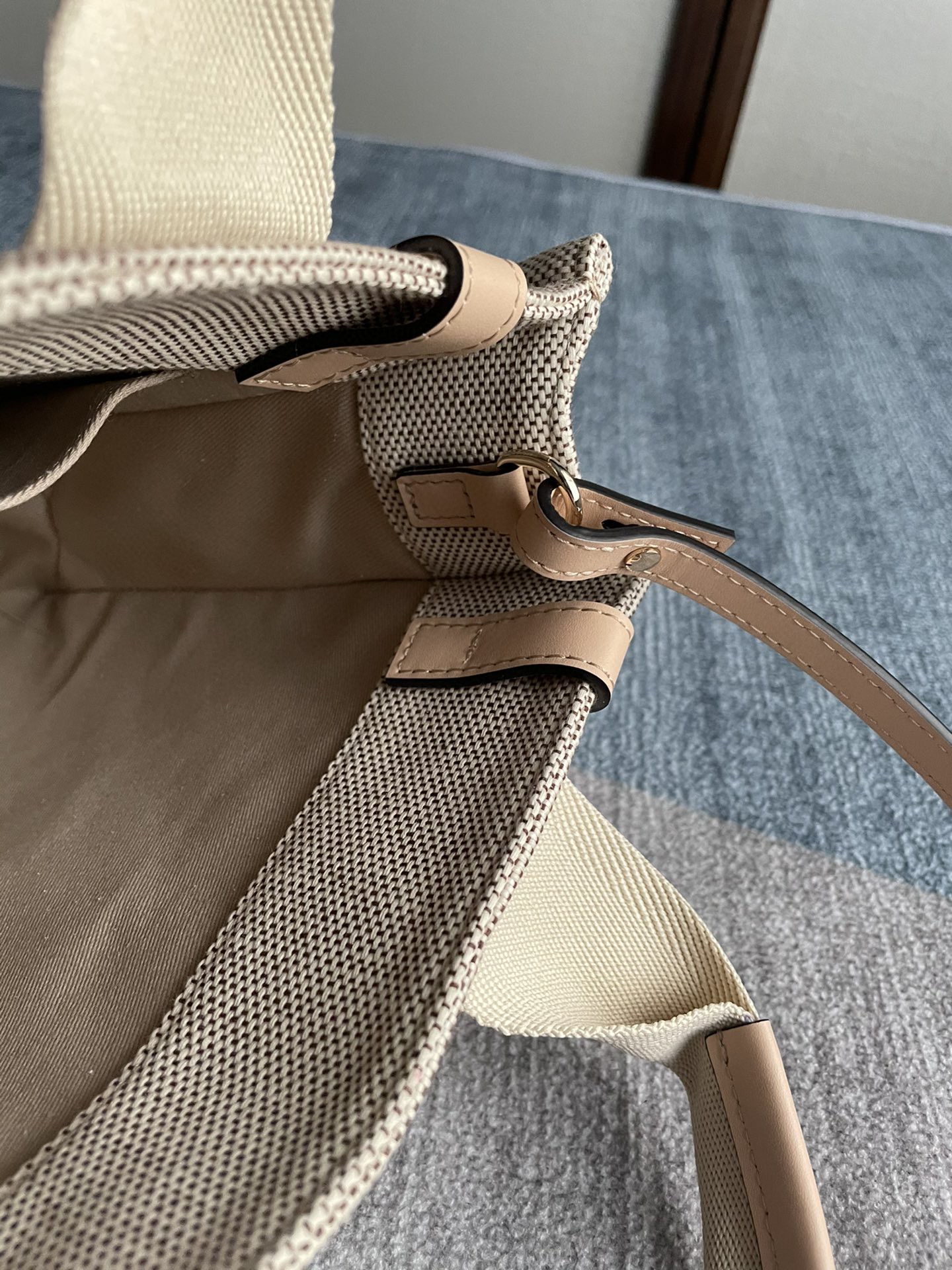Chloeクロエ 22SS新作通販 26.5 woody Tote ハンドバッグ 2203