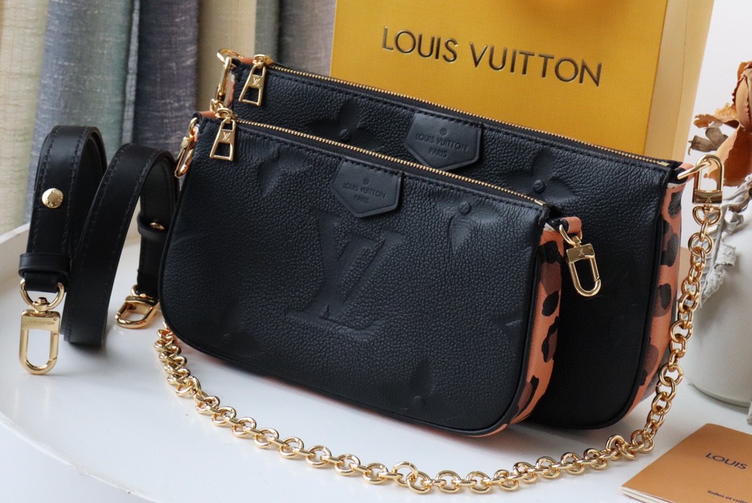 LouisVuitton ルイヴィトン マルチポシェットバッグ 2111