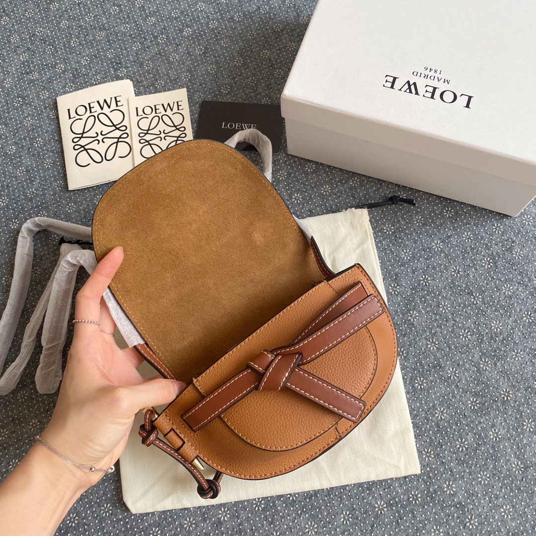 LOEWE ロエベ 超美品 15 MINI ショルダーバッグ