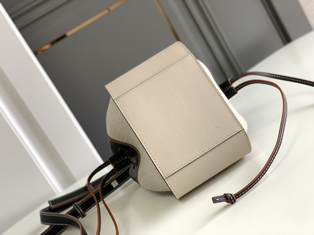 LOEWE ロエベ 超美品 MINI 2WAY ショルダーバッグ