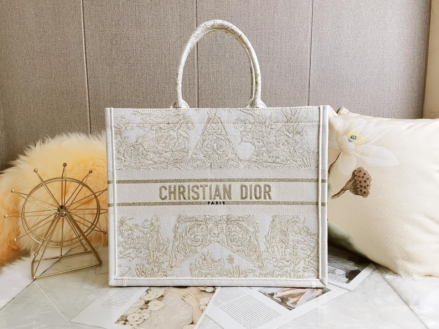 クリスチャンディオール 超美品 36cm Book Tote トートバッグ