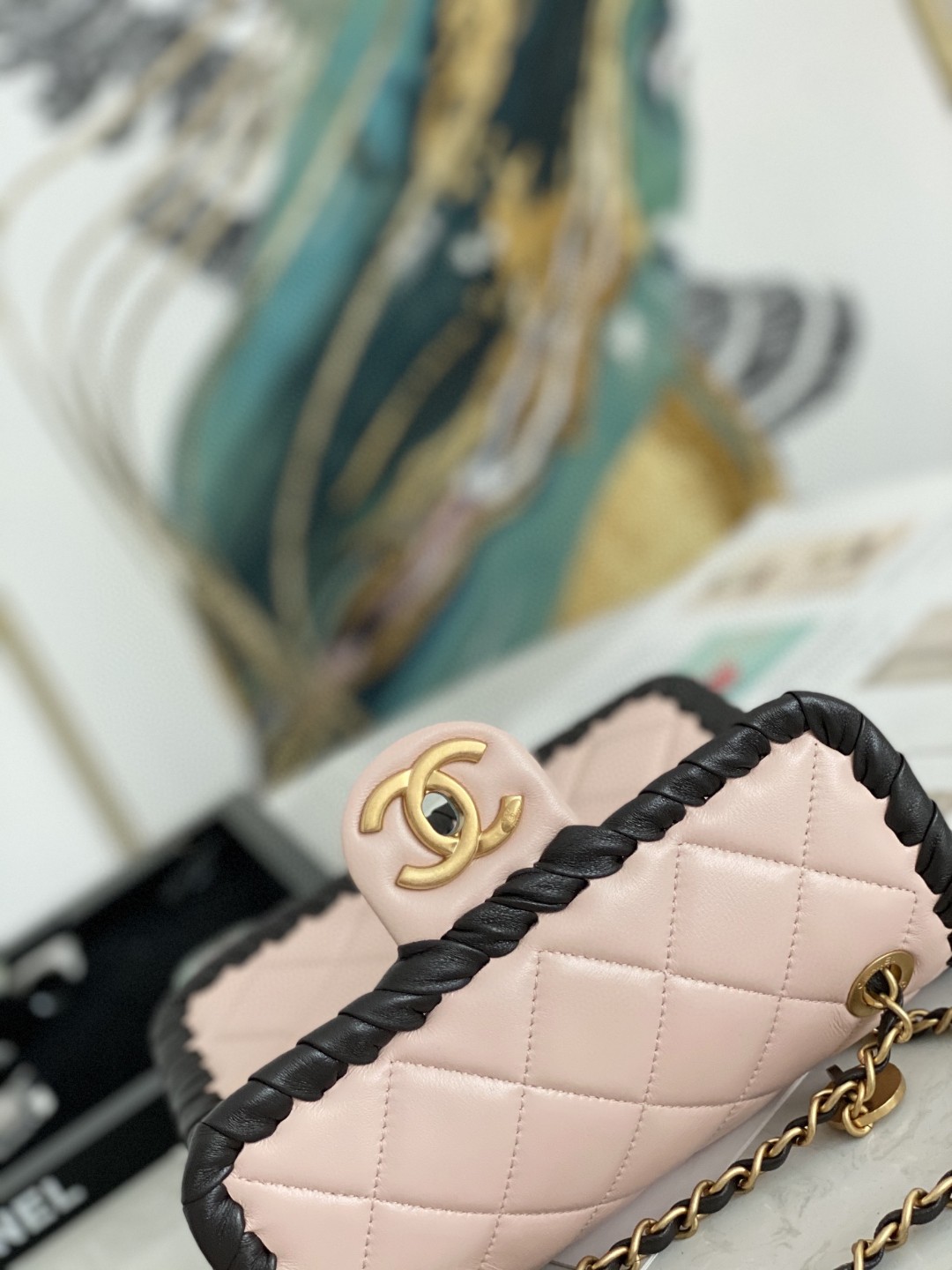 CHANEL シャネル 超美品 19 チェーンショルダーバッグ