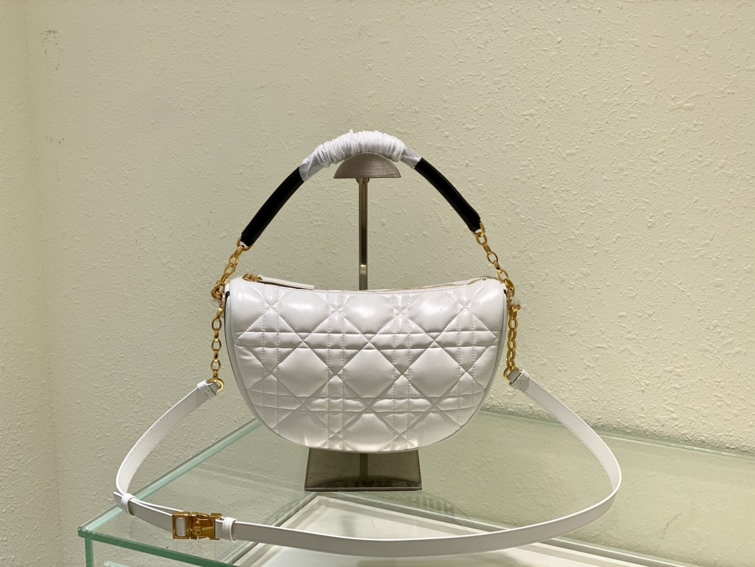 クリスチャンディオール 超美品 30 ショルダーバッグ