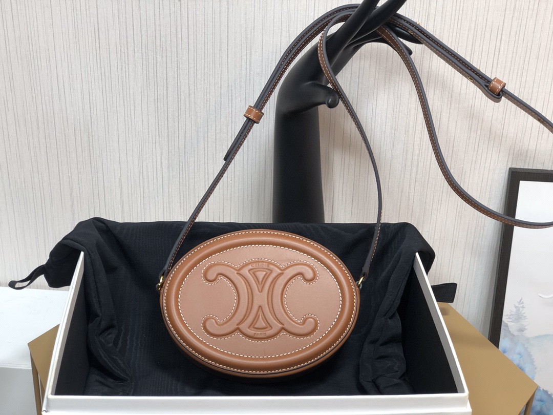 超美品 セリーヌ CELINE ポシェット ショルダーバッグ 2111