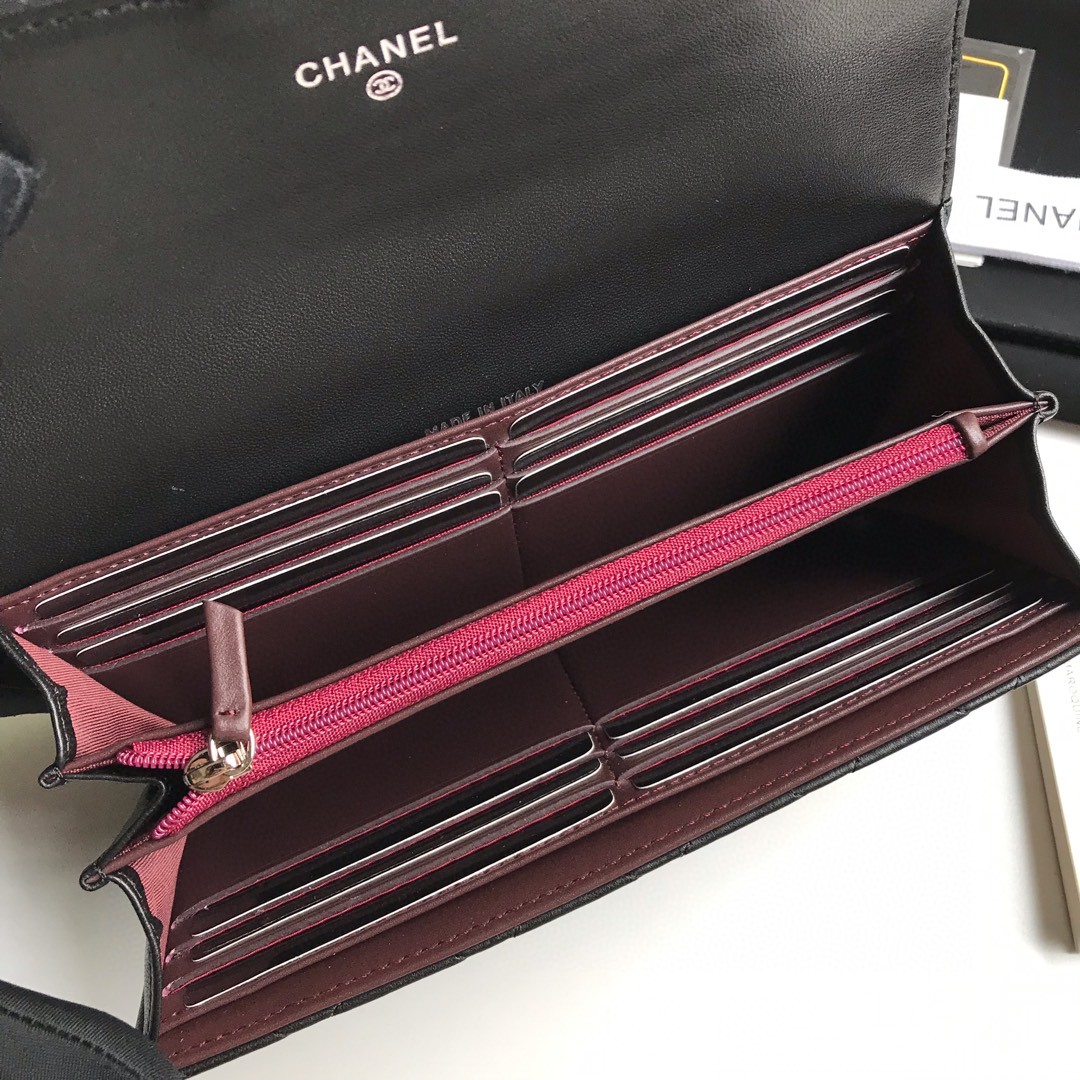 CHANEL シャネル 2022新作 Wホック二つ折り財布