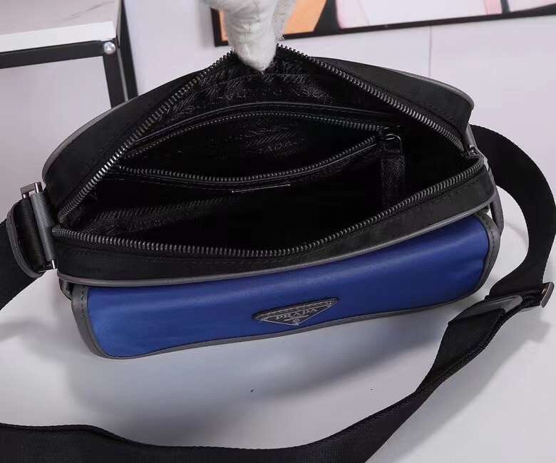 PRADA プラダ 新作通販 25 メンズ ショルダーバッグ
