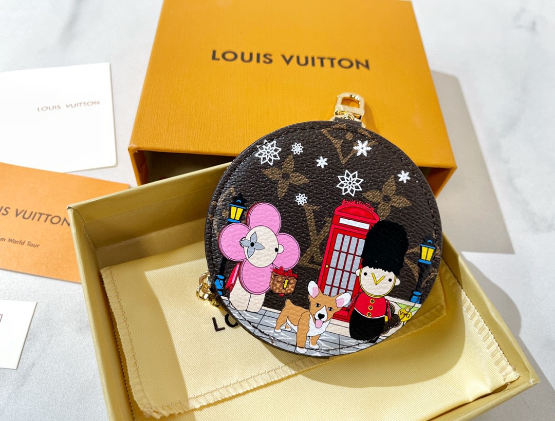 LV ルイヴィトン 21SSキーリング付きコインケース