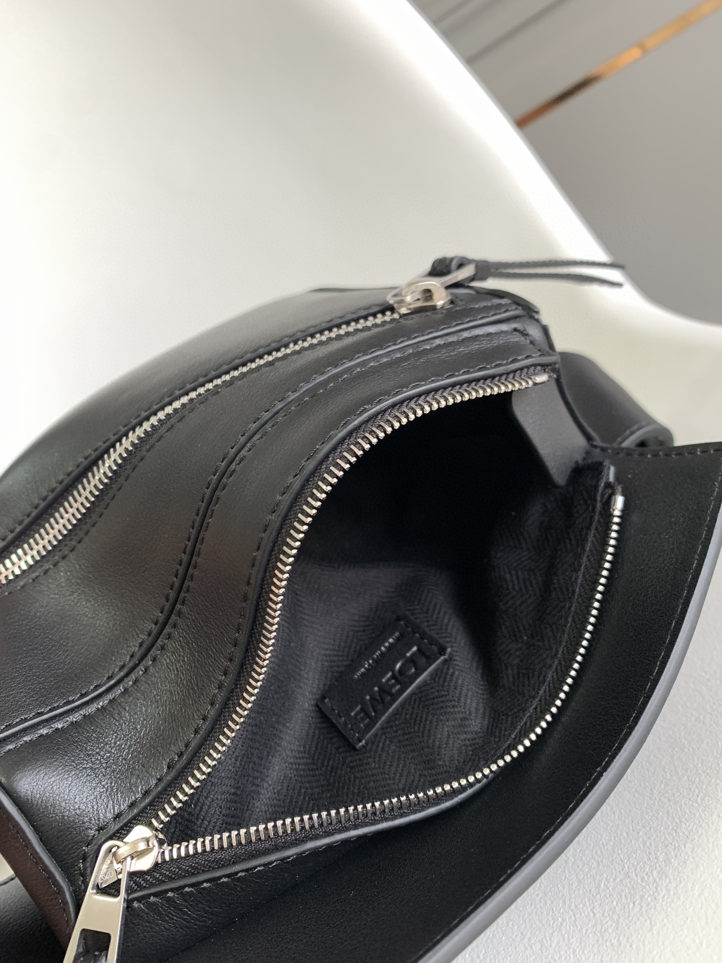 LOEWE ロエベ 超美品 ポシェット ウェストバッグ 2203