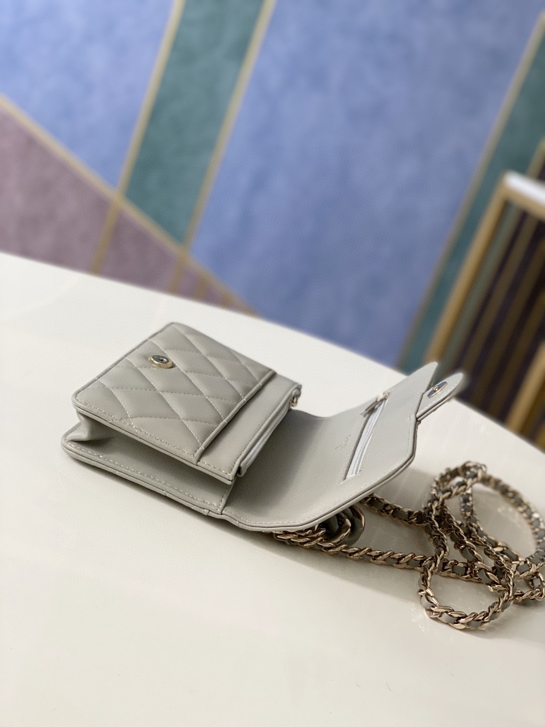 CHANEL シャネル 超美品 MINI チェーンショルダーバッグ 2202