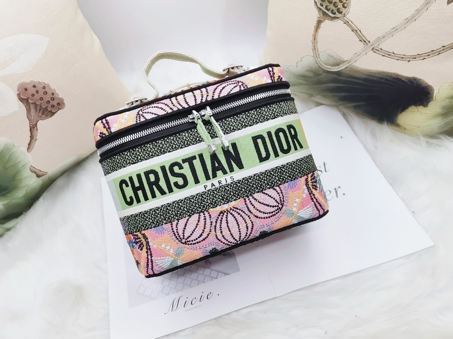 クリスチャンディオール 超美品 ポシェット コスメポーチ