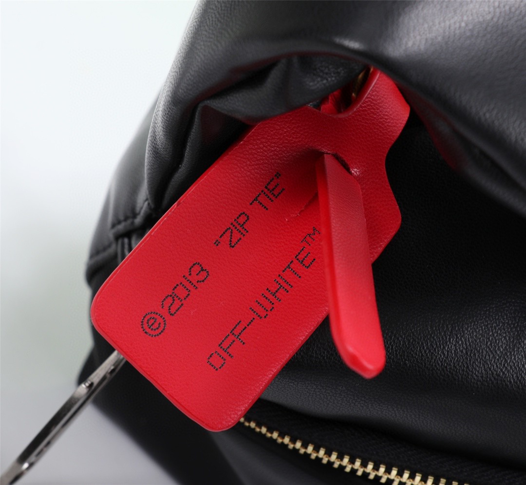 OFF-WHITE オフホワイト 超美品 2WAY ショルダーバッグ 2203