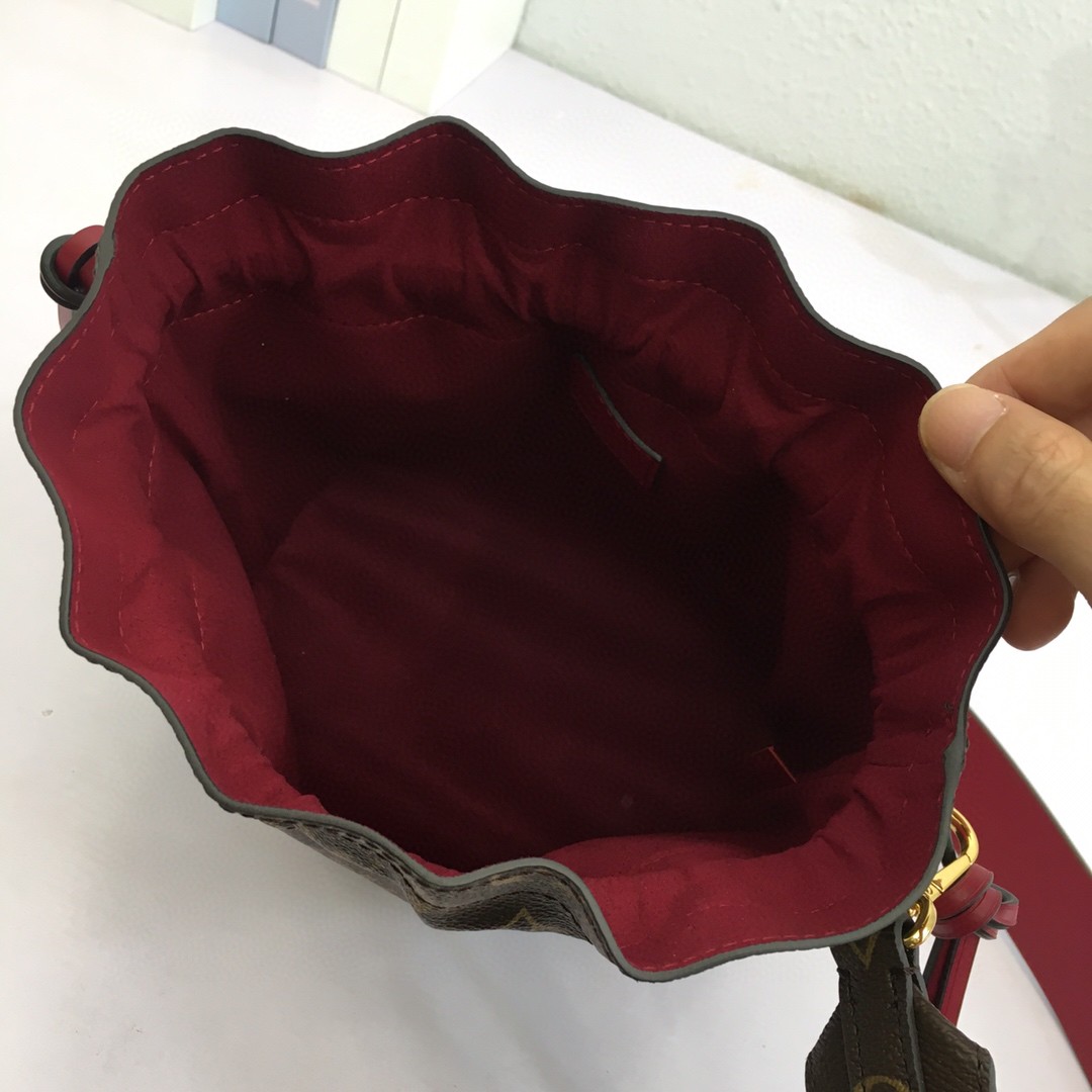 Super品 LV ルイヴィトン ミニショルダーバッグ