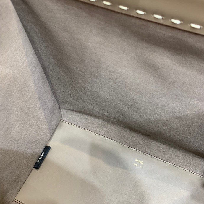 FENDI フェンディ 超美品 40 2WAY ハンドバッグ