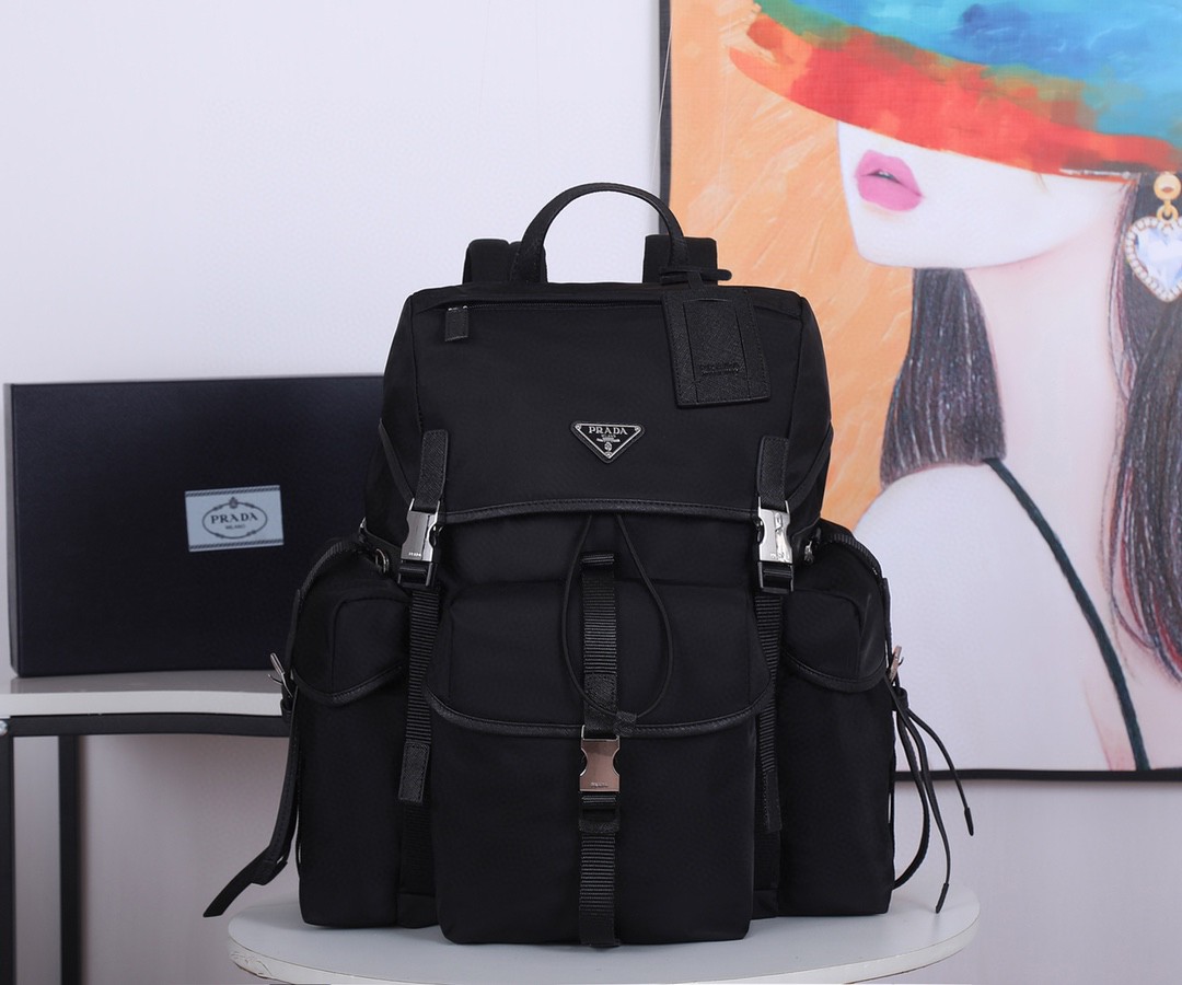 PRADA プラダ 2021新作通販 後背包 リュック メンズ 2108
