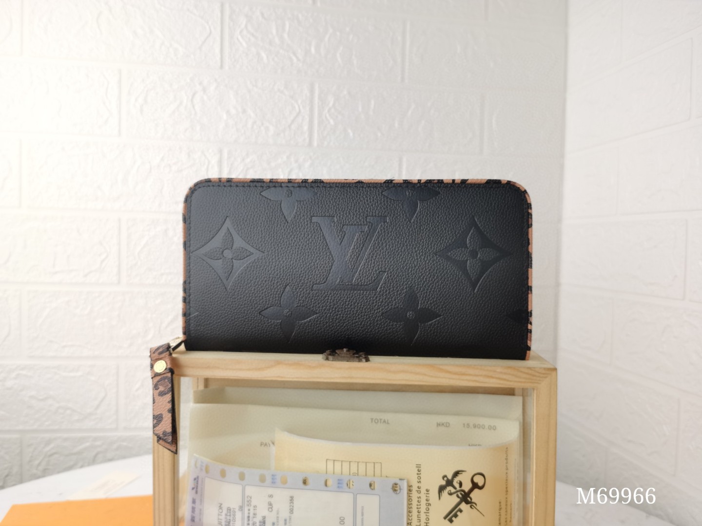 LOUIS VUITTON ルイヴィトン ラウンドファスナー式財布
