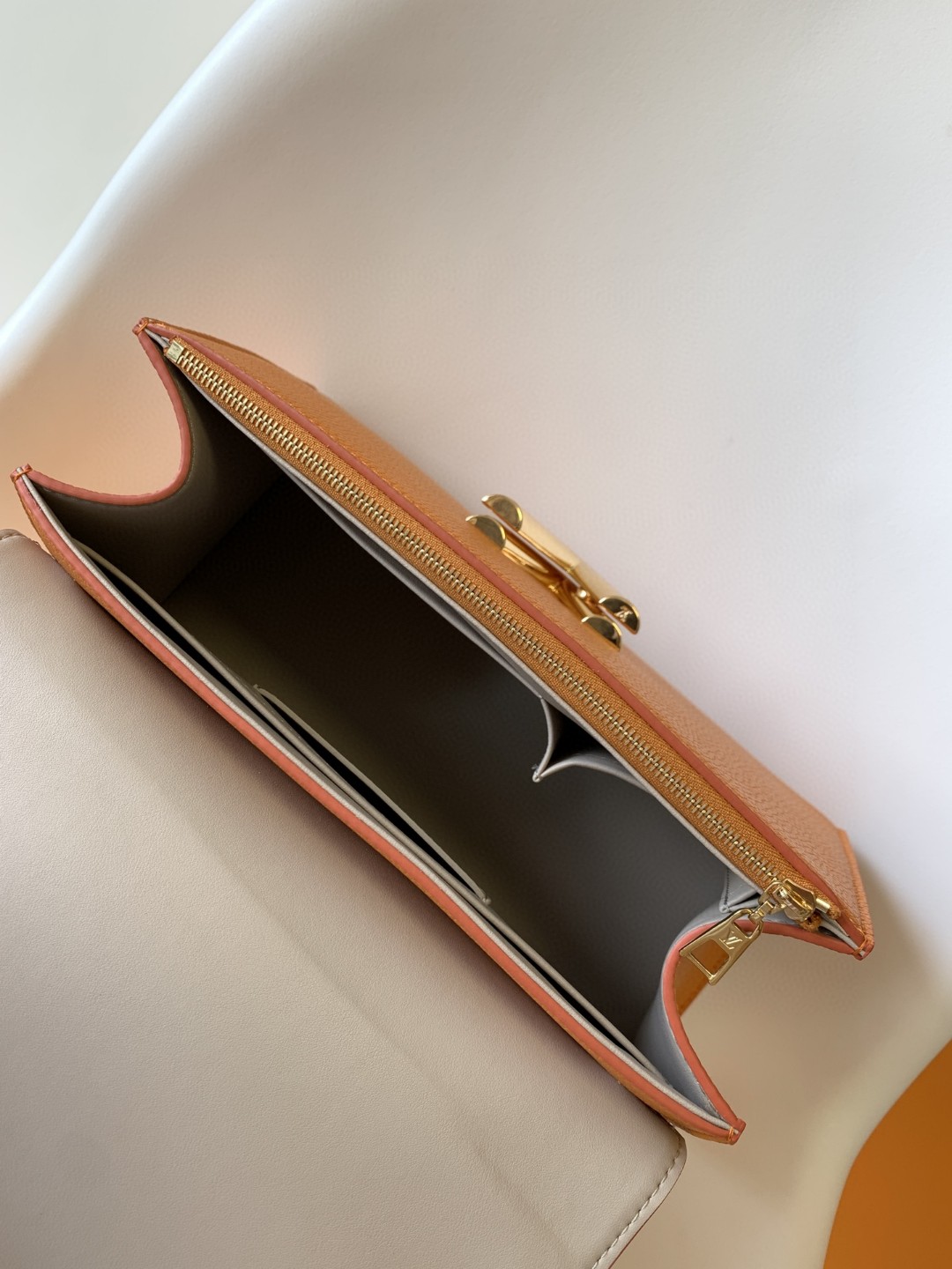 LV ルイヴィトン Super品 29 2WAY クラッチバッグ 2112