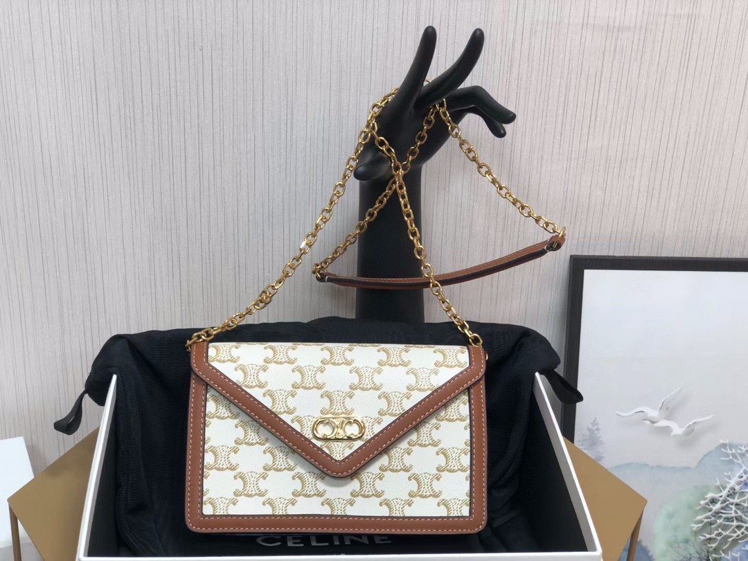 超美品 セリーヌ CELINE チェーンショルダーバッグ