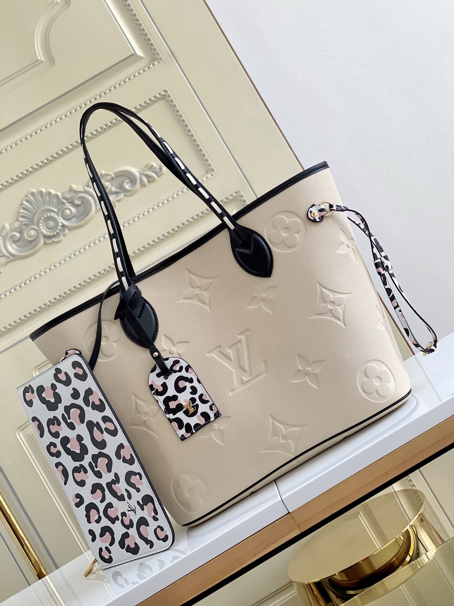 LOUIS VUITTON ルイヴィトン ネヴァーフル MM