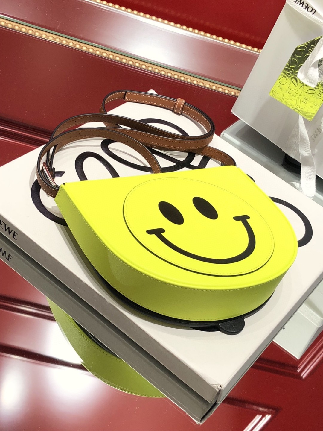 LOEWE ロエベ 超美品 17.5 ミニショルダーバッグ
