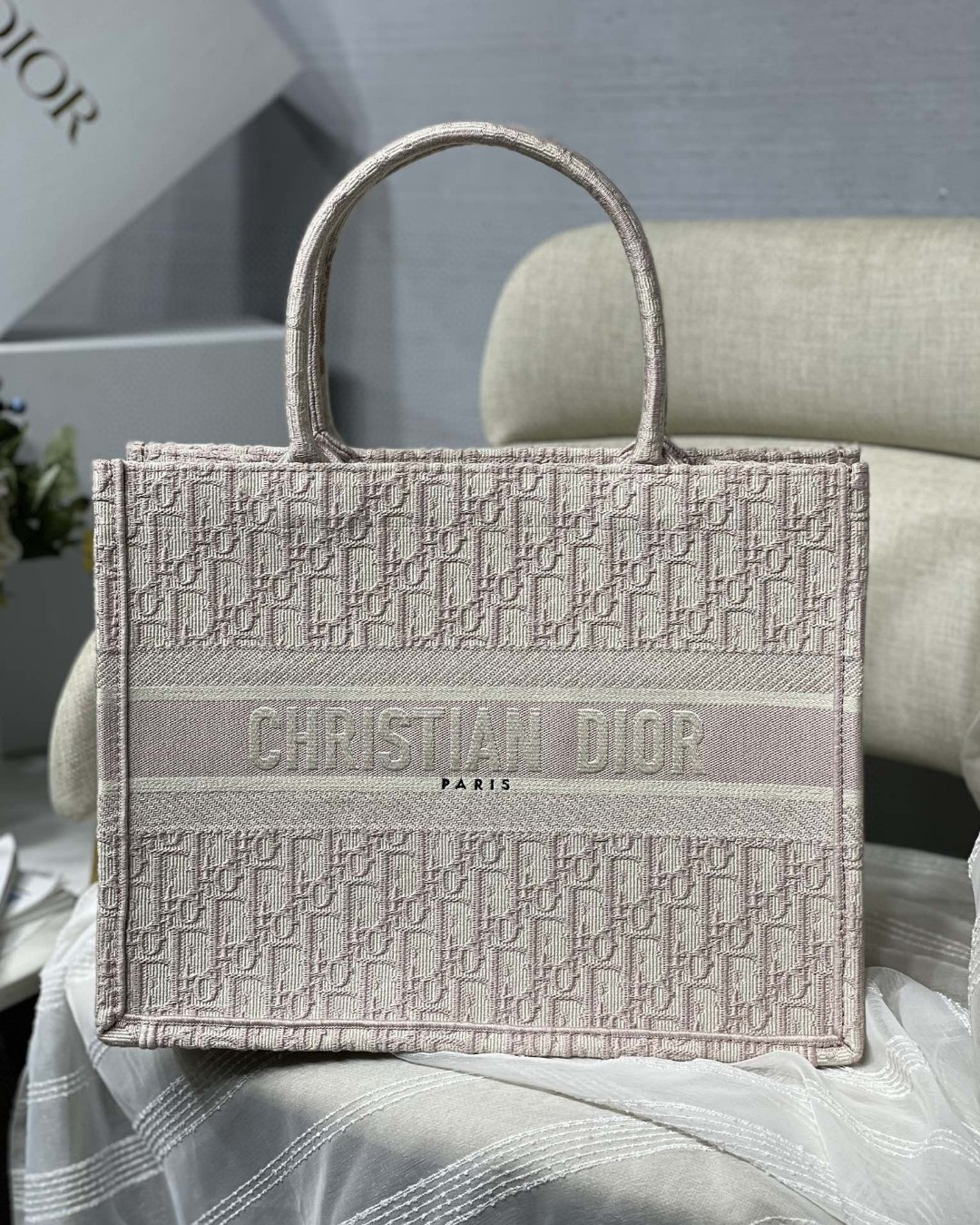 Best品質クリスチャンディオールBook Tote M トートバッグ 2111AADAJ