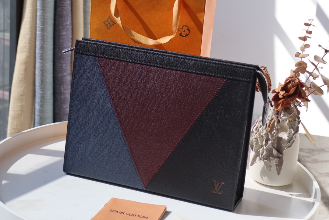 LV ルイヴィトン バッグ★ポシェット?ヴォワヤージュMM