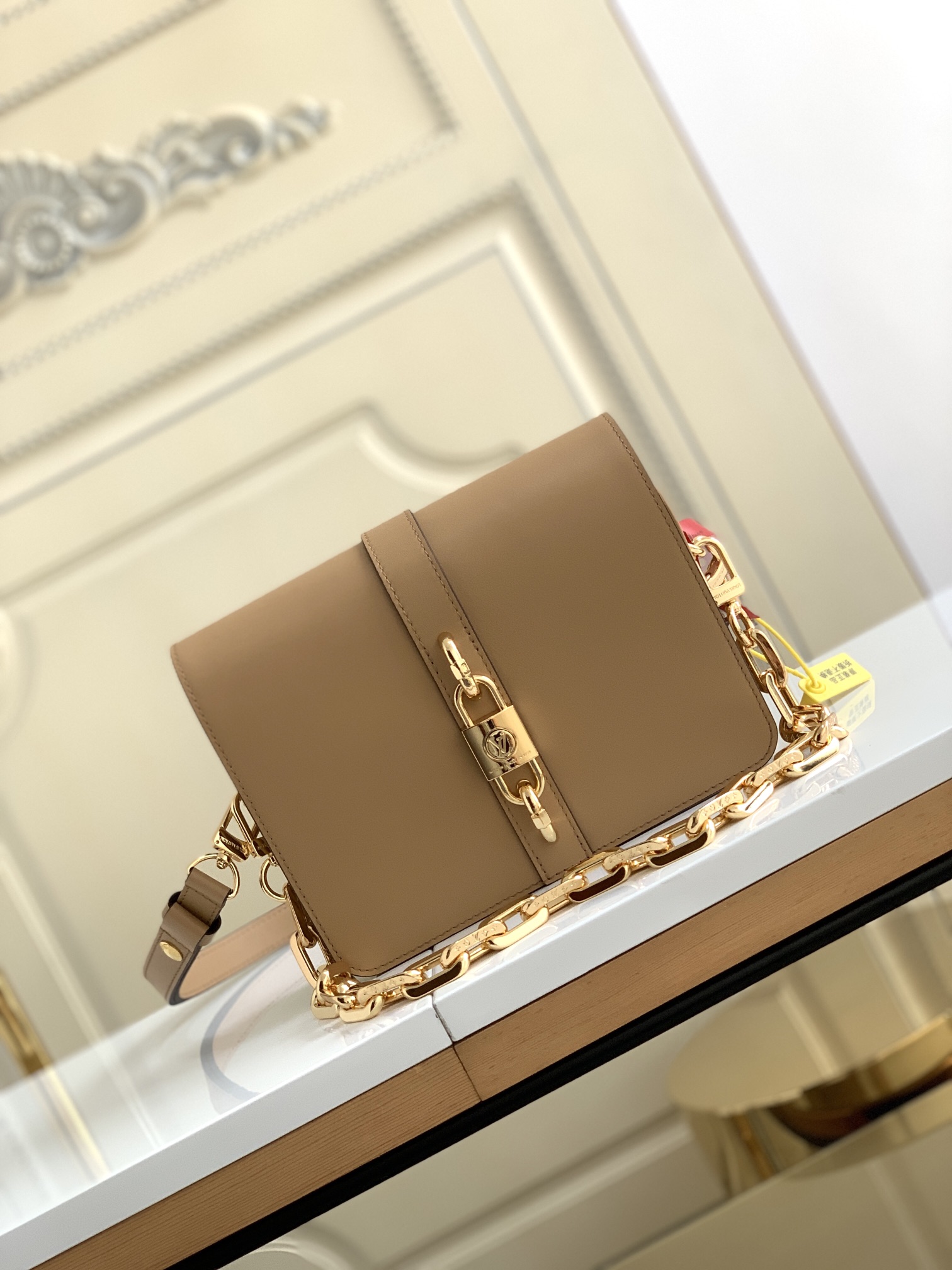 LOUIS VUITTON ルイヴィトン ランデブーバッグ